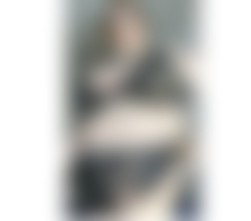 Escorts South East London Norwood Junction Station - South East London - Photos for American BBW Busty Bella!